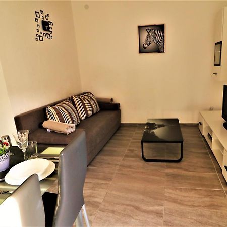 Apartmani Pablo Pag Town Zewnętrze zdjęcie