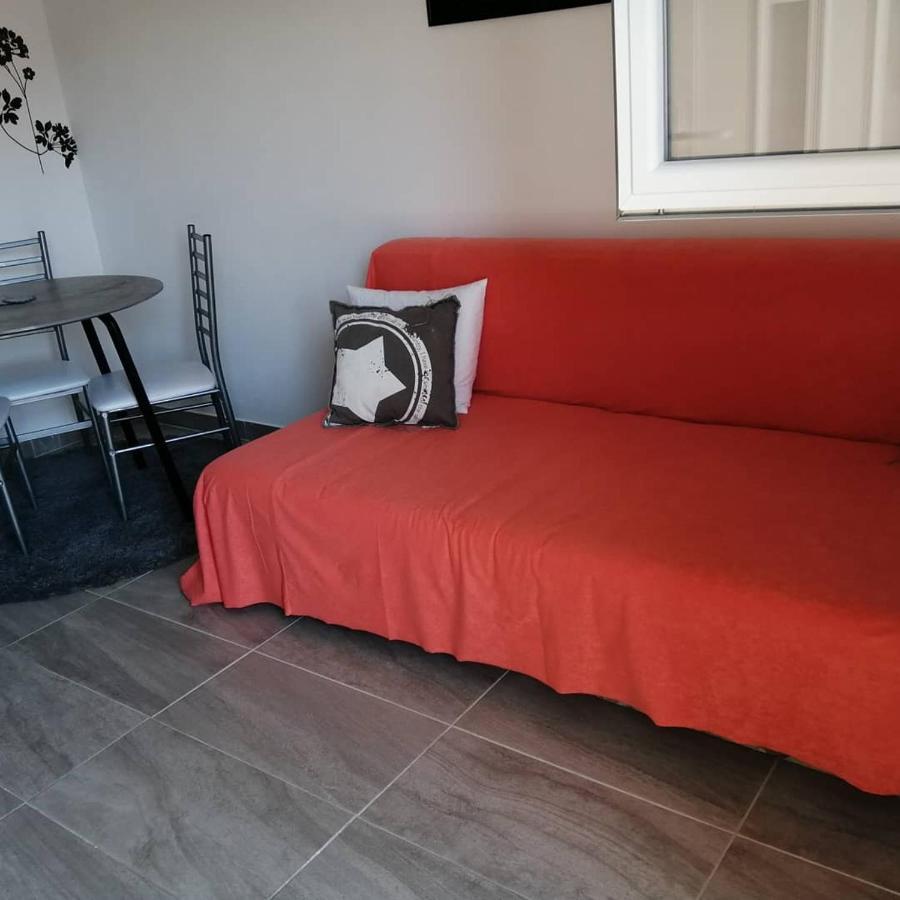 Apartmani Pablo Pag Town Zewnętrze zdjęcie