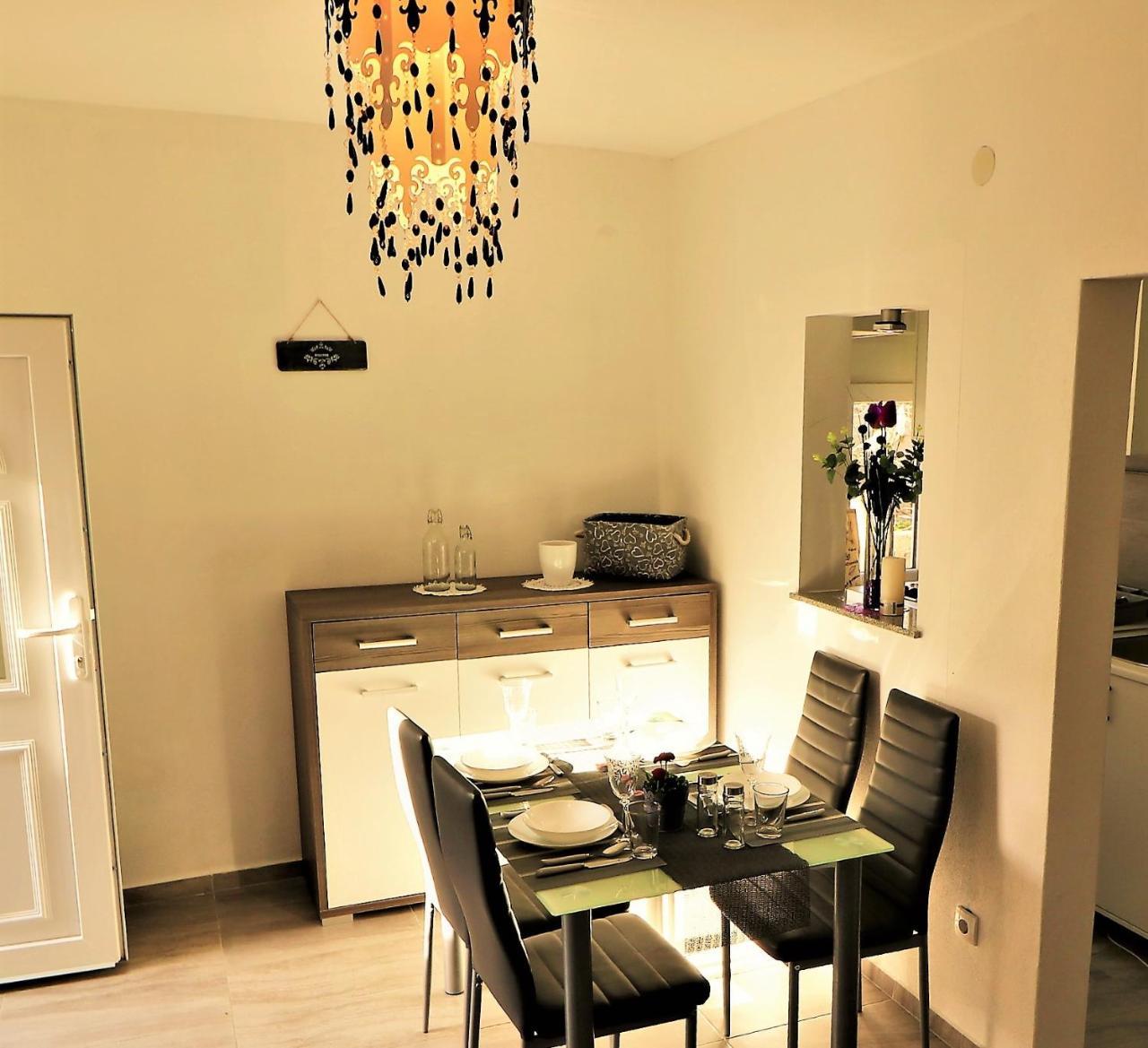 Apartmani Pablo Pag Town Zewnętrze zdjęcie